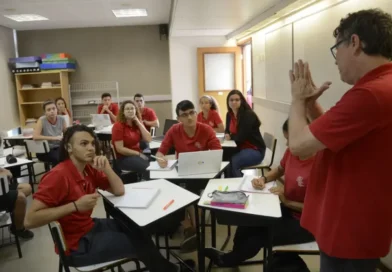 Pé-de-Meia: pagamento a estudantes começa nesta segunda-feira