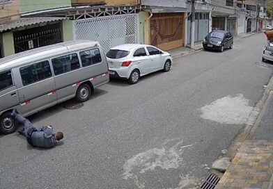 Vídeo: policial militar dá 15 tir0s em suspeit0 de roub0 que m0rre no meio da rua